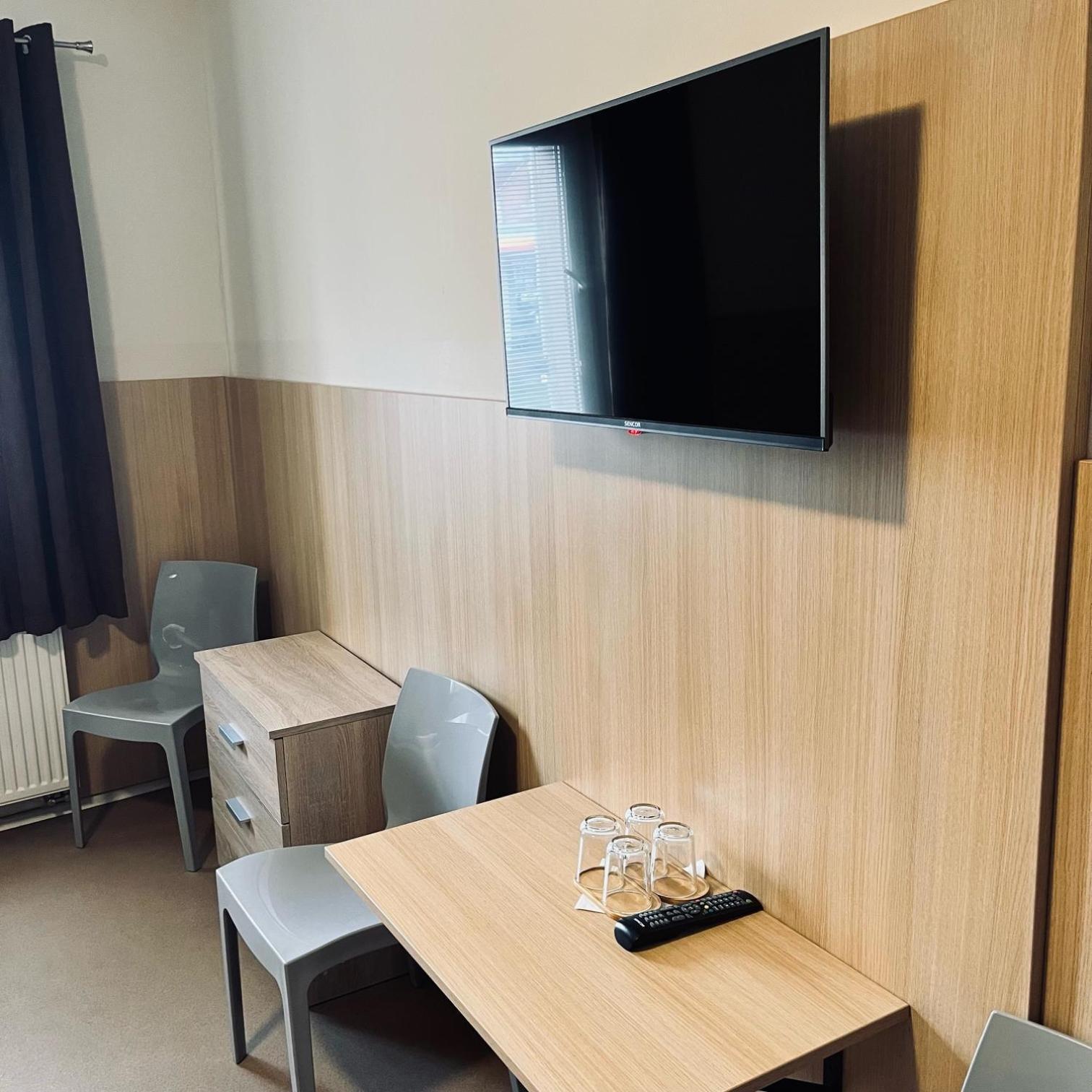 פלזן Hotel U Namornika מראה חיצוני תמונה